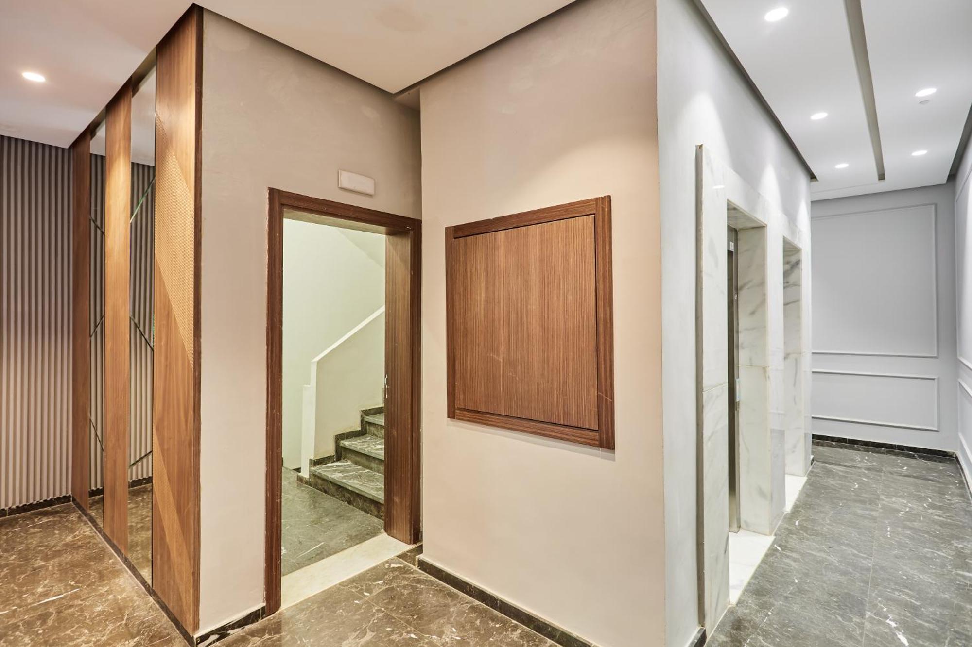 Apartment Sleek And Modern 2-bed Unit In Downtown Casa