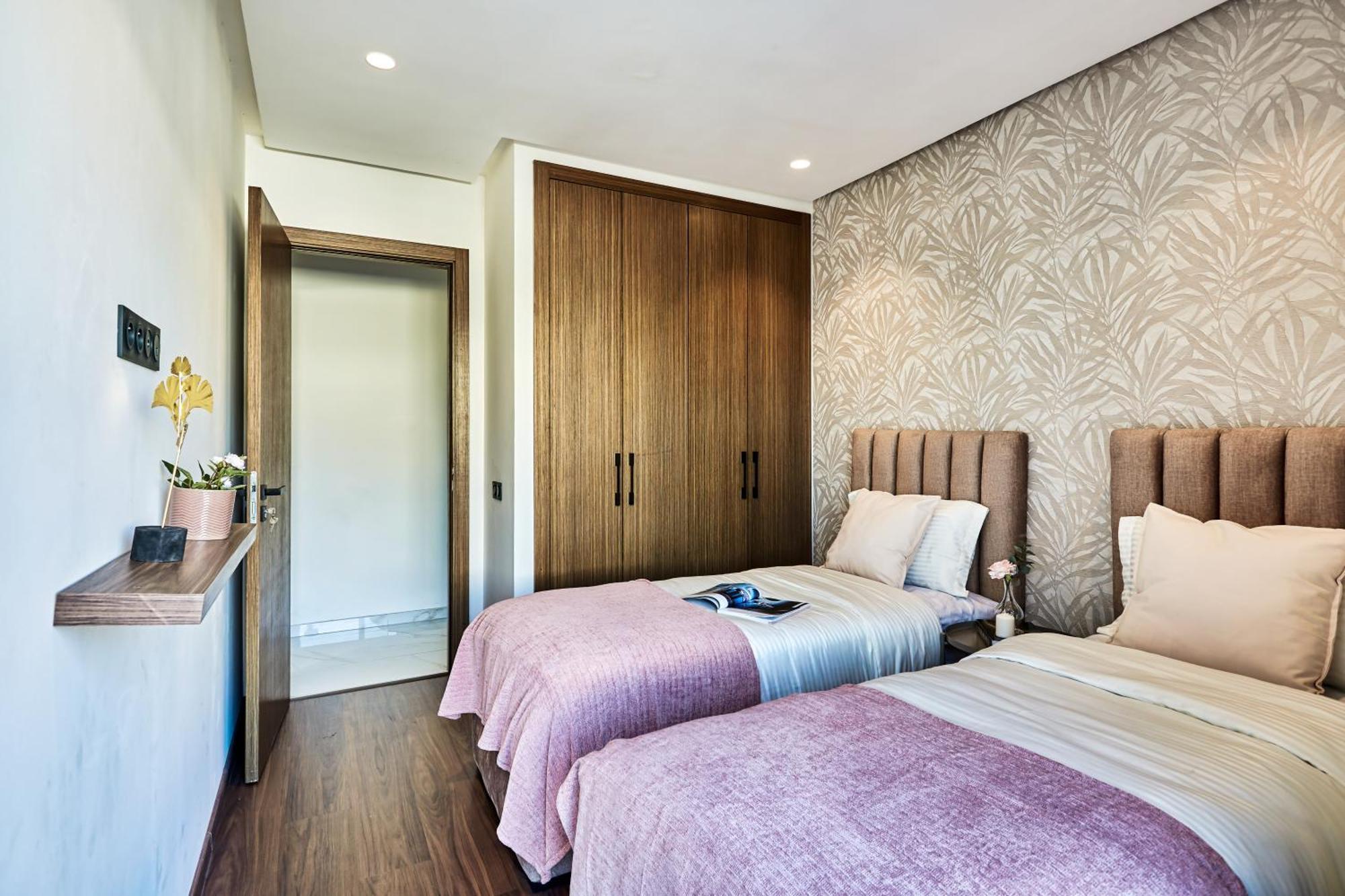 Sleek And Modern 2-bed Unit In Downtown Casa Apartment *