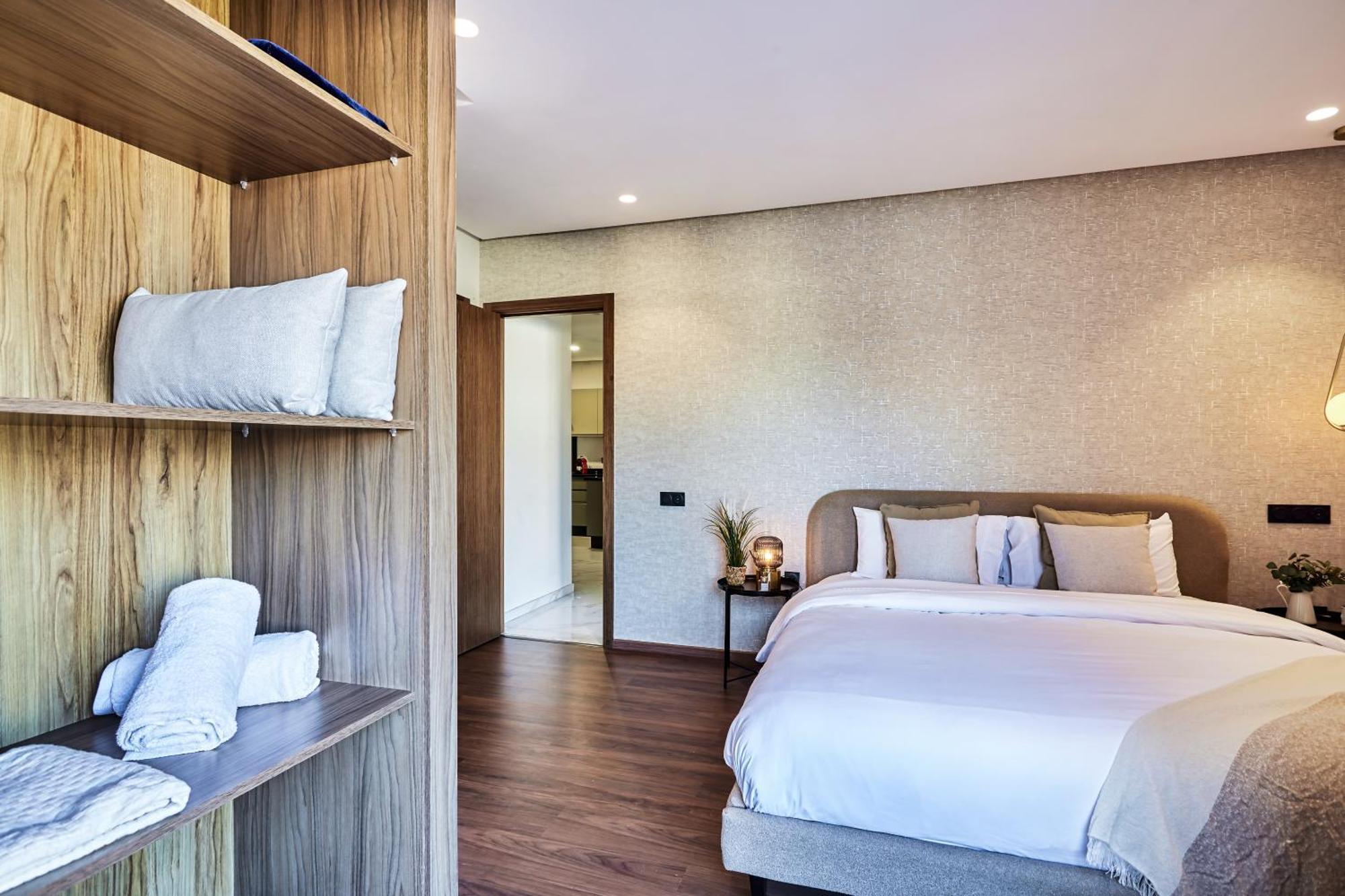 Sleek And Modern 2-bed Unit In Downtown Casa * Casablanca
